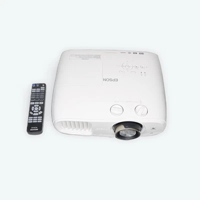 Epson Home Cinema 3800 4K PRO-UHD 3-Chip Projector with HDR - Image 1 of 2