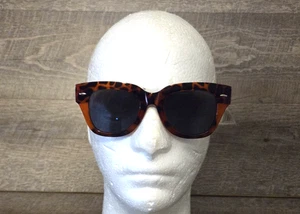 Gafas de sol para mujer rosa y rojo patrón tortuga con estuche - nuevas con etiquetas - Imagen 1 de 18