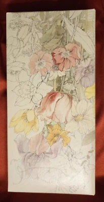 ÁLBUM DE FOTOGRAFÍAS DE COLECCIÓN SELLO 3.5” X 3.5” Kodak Insta 72 Ranuras NUEVO Floral Pastel Foto 1 de 4