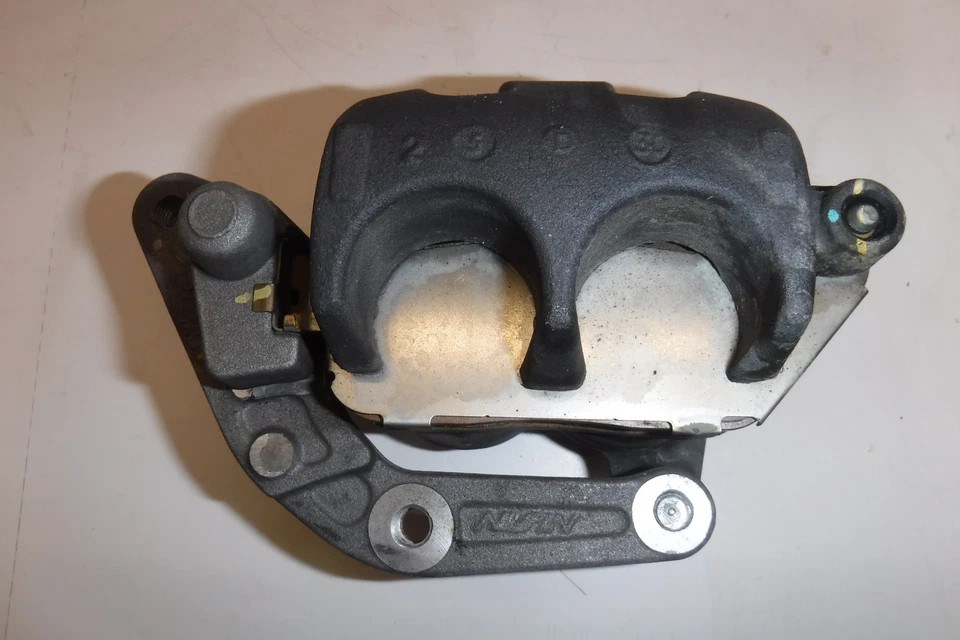 13-15 JUEGO DE PINZAS DE FRENO DELANTERAS DERECHA IZQUIERDA OEM HONDA CB500F Foto 1 de 1