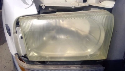 Passenger Right Headlight Fits 01-04 EXCURSION 866684 - Image 1 of 4