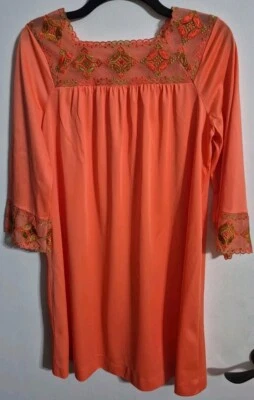 Camisón de nailon vintage años 60 Gossard Artemisa melocotón/naranja talla pequeña Foto 1 de 4