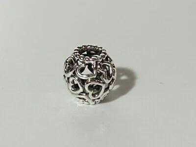 Pandora All Over-Herzen Charm Silber (790964) - Bild 1 von 4
