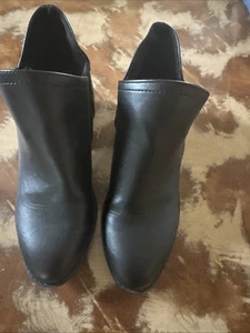 Axxiom Schuhe Damen Stiefeletten Größe 6,5 schwarz SEHR WENIG GETRAGEN - Bild 1 von 5