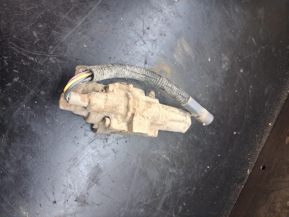 Unidad de válvula hidráulica de freno antibloqueo ABS Ford F150 F250 F350 Bronco 1987-1994 Foto 1 de 4