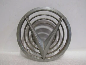Vintage 1958 Buick Hood Grille V Emblem Rings Badge Metal - Picture 1 of 3