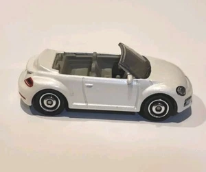 2021 Matchbox #27 2019 Volkswagen Beetle Convertible WHITE | Loose No Packaging - Picture 1 of 5