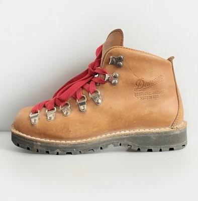 Botas de Senderismo Mujer 7.5 DANNER Cascada Ligera Cuero Clovis Hechas en EE. UU. Foto 1 de 4
