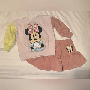 Minnie Mouse sweatshirt outfit - Picture 1 of 7