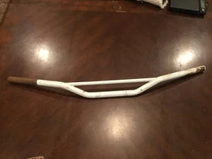 7/8 vintage white motorcyle handlebars scrambler dirt bike cafe racer - Picture 1 of 4