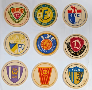 9 x Bierdeckel DDR Oberliga Fußball FCM BFC Dynamo Dresden 1.FC Lok Aue FCC FCV - Bild 1 von 6