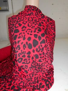 Print Viscose Fabric 162cm Wide Dressmaking Home Arts Craft Textile Material - Picture 1 of 13