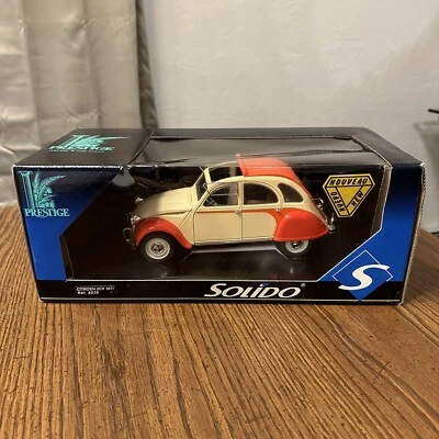 Brand New solido 1:18 citroen 2cv 1971  - Image 1 of 4