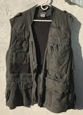 Fox Outdoor Fishing Vest size XL color charcoal-front zipper-vented-mesh-pockets - Image 1 of 4