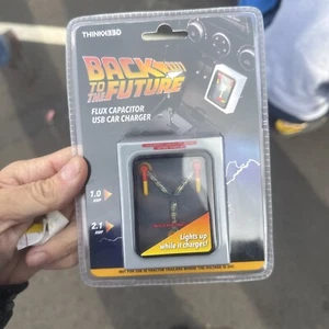 NEW Back to the Future Flux Capacitor USB Car Charger Think Geek RARE! - Picture 1 of 2
