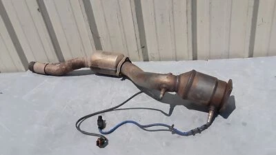 Tubo colector de escape lateral derecho OEM PORSCHE CAYENNE 2011-2018 4,8 L V8 AWD Foto 1 de 4