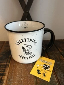 TAZZA PEANTS SNOOPY TUTTO SEMBRA BELLO Charlie Brown Palloncini 75° Anniversario - Foto 1 di 7