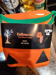Girl's Halloween Two-Piece Pajama Set - Long Sleeve Top & Pants - Size: XS (4-5) - Picture 1 of 5