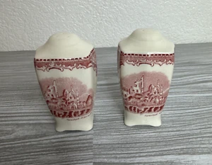 Johnson Bros Brothers Old Britain Castles Pink Transferware Salt Pepper Shakers - Picture 1 of 12