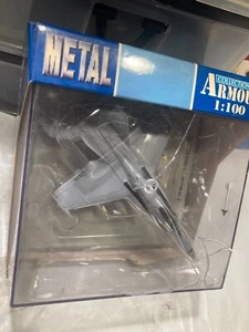VTG 1:100 ARMOUR COLLECTION , F-18 HORNET US NAVY #5022, NIB!! W@W!! - Picture 1 of 3