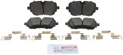 Pastillas de freno traseras de cerámica QuietCast Bosch 2020-2021 para Audi Q7 Bosch Foto 1 de 4