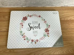 Juego de 4 manteles caseros dulces para el hogar flores y lunares 11" x 8"  - Imagen 1 de 4