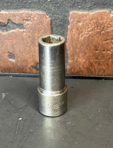 MATCO TOOLS 3/8" - 3/8" DRIVE, DEEP SOCKET,6 POINT CHROME BD146 Used - Picture 1 of 10