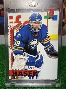 1994-95 Topps Stadium Club Hockey #125 Dominik Hasek