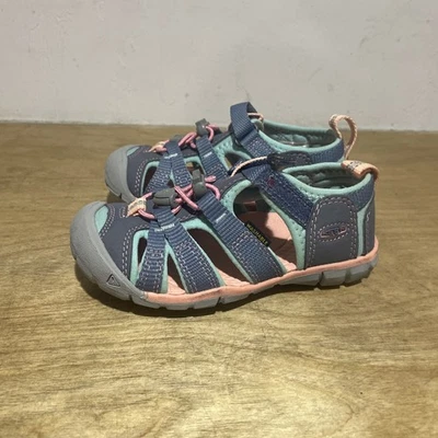 Молодежные сандалии KEEN Seacamp II CNX с кремневым камнем/океанскими волнами водонепроницаемые размер 2 - Изображение 1 из 4