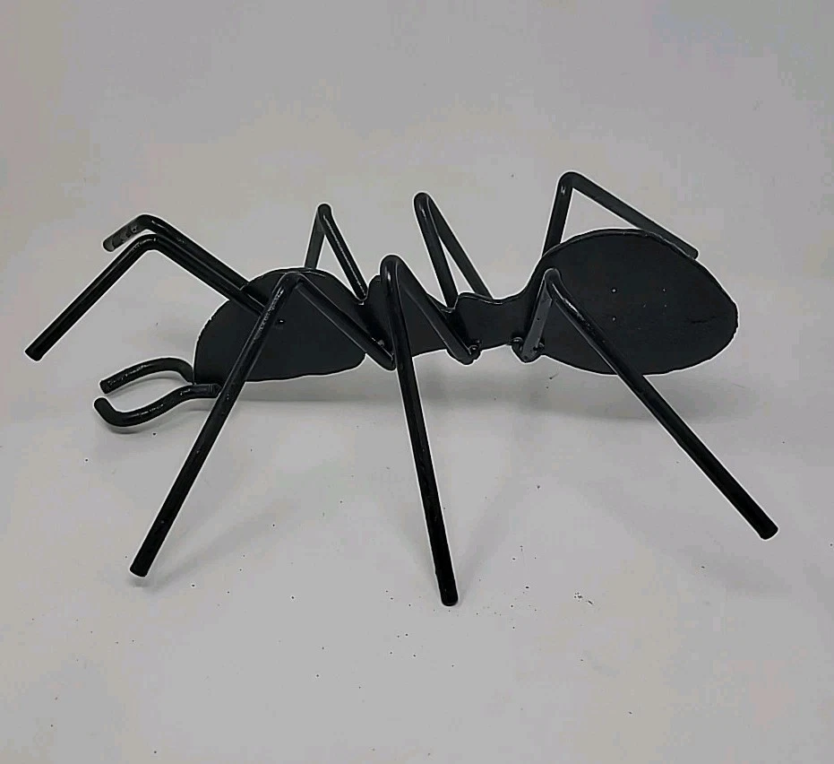 Escultura de hormigas de metal grande de 14,5 por 10" yardas de arte Foto 1 de 4