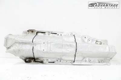 AUDI Q3 QUATTRO 8U 2015-2018 2,0 L escape protector térmico inferior cubierta OEM Foto 1 de 3