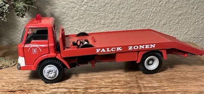 TEKNO HOLLAND 920 FORD D800 RECOVERY FLATBED TRUCK FALK ZONEN SCALE 1:50 - Image 1 of 4