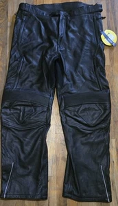 Neu mit Etikett Can-Am Herren Lederhose Gr. 2XL (40×31) schwarz Mesh gefüttert Motorrad Biker  - Bild 1 von 24