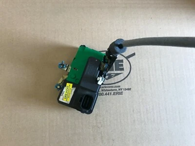 03-14 Volvo XC90 Left Front Door Lock Actuator 30784976 - Image 1 of 4