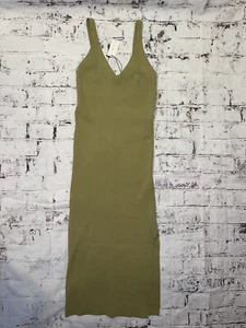 Women’s Medium Green Tank Midi Knit Dress NWT Hunter & Brown Boutique - Picture 1 of 2