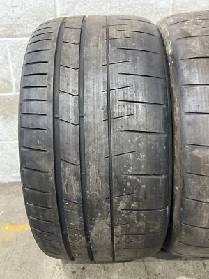 2x P305/30R19 Pirelli P Zero Trofeo RS 6/32 98 Y Used Tires 3053019 - Image 1 of 4