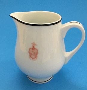 Crema de porcelana LaFarge Limoges, hecha en Francia - Imagen 1 de 7
