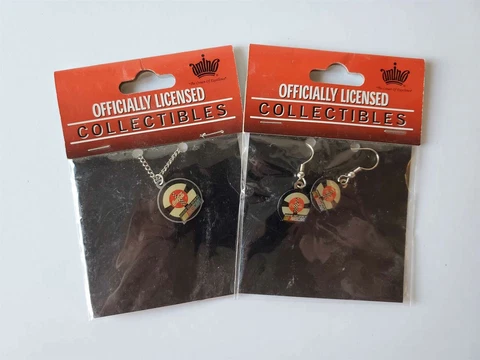 AMINCO NASCAR COCA COLA Sealed Earrings & Necklace Lot Cover