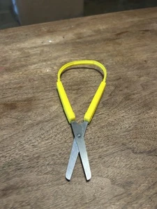 Adapted Scissors For Therapy - Picture 1 of 2
