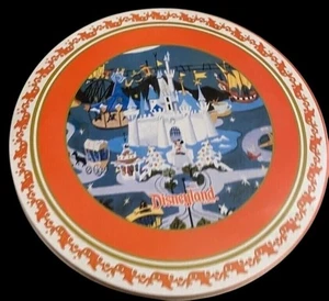 Plato de hojalata decorativo coleccionable Disneyland con diseño de castillo * C03-r - Imagen 1 de 4