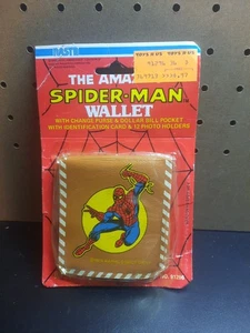 1978 VINTAGE NEUE NASTA THE AMAZING SPIDER-MAN HELLBRAUNE GELDBÖRSE NEU IN VERPACKUNG  - Bild 1 von 2