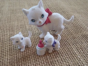 Puppy in my Pocket Kitty Families Family Cat Kittens  Lot U - Picture 1 of 5