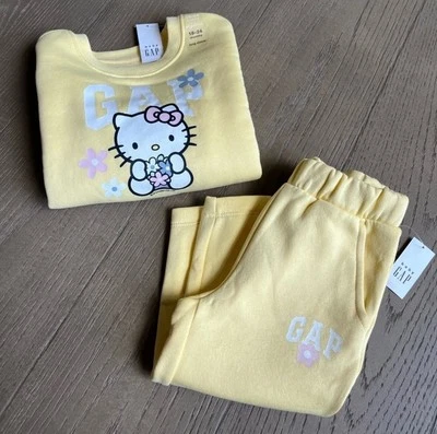 Bebé GAP Niños Hello Kitty CONJUNTO Sudadera Barril Pantalones deportivos 18-24M Amarillo Floral  Foto 1 de 4