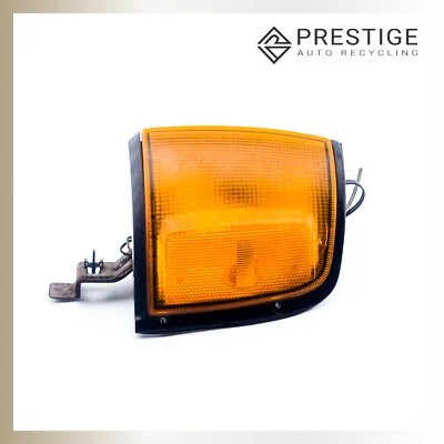 1994-1997 HONDA PASSPORT Turn Signal Lamp Side Marker Light Left 8-94434-568-3 - Image 1 of 4