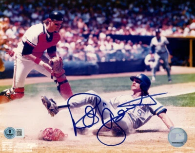 ROBIN YOUNT SIGNED AUTOGRAPHED 8x10 PHOTO MILWAUKEE BREWERS LEGEND BECKETT BAS - Image 1 of 2