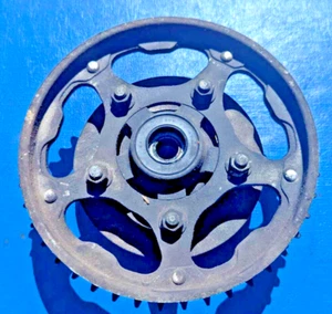 1984 Honda V30 Magna VF500 Rear Sprocket and Carrier - Picture 1 of 5