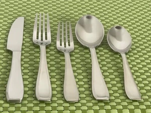 Hampton Forge MOLLY SATIN Stainless Tomodachi 18/10 Choice Flatware E76N - Picture 1 of 32