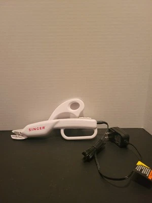 Singer Smart Scissors With Wire Cable Sewing Cutting Cutter Fabric Easy Handling - Image 1 of 4