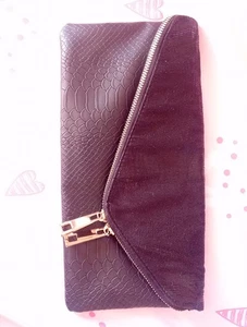 River Island Black Envelope Zip Clutch Bag - Picture 1 of 6