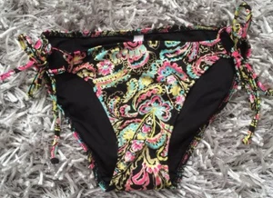 Victoria's Secret Paisley Neon Black Floral String Bikini Bottom. Low Rise. XS - Picture 1 of 4